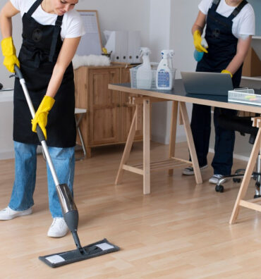 University Hall Deep Cleaning & Maintenance